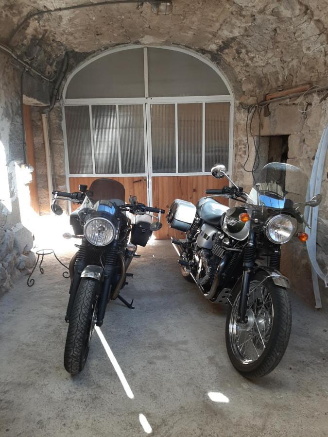 Mont2Roux Montpeyroux (Puy-de-Dome) Exterior foto